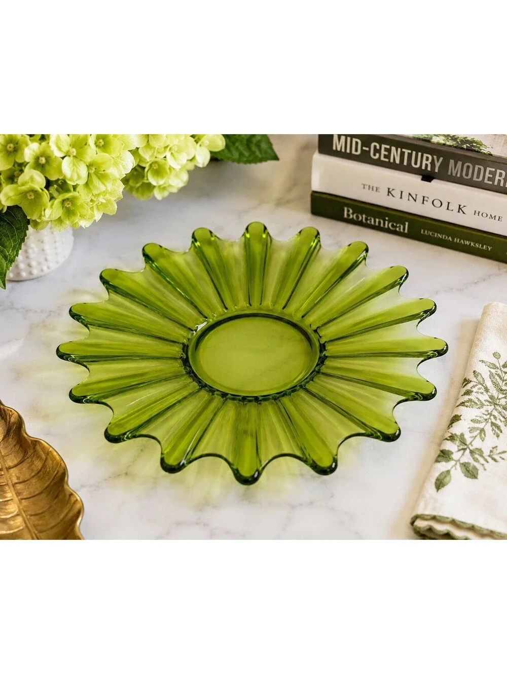 Vintage Indiana Glass Olive Green Sunburst Serving Plate 9